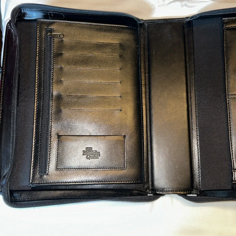 Vintage Franklin Quest Full-Grain Leather Planner Binder Black Zip Clasp‎ Handle